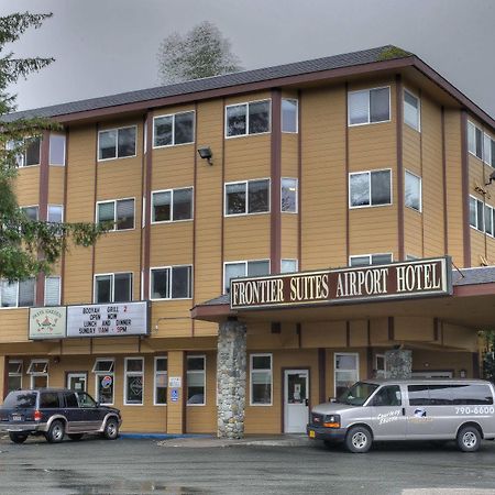 Frontier Suites Hotel In Джуно Екстериор снимка